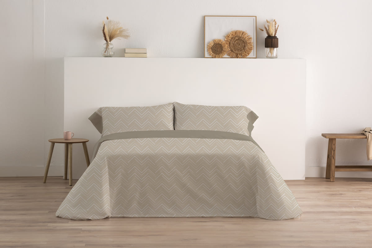 JUEGO SÁBANA ESTAMPADA PICO BEIG